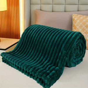 TEMU 따뜻하고 포근한 빈티지 스타일 인조 토끼털 담요. 소파, 침대, 야외 캠핑에 적합하며 선물용으로도 좋습니다.