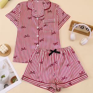 TEMU 여성용 빈티지 레드 리본 2피스 파자마 세트, 반팔 가디건과 신축성 허리 반바지, 봄, 여름, 가을용 편안한 수면복 및 캐주얼 라운지웨어. 부드러운 원단, 버튼 클로저 및 신축성 허리밴드. 주문을 환영합니다