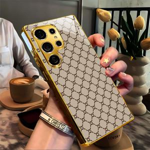 TEMU 폰 케이스: 우아한 라이트 럭셔리 프린팅 빈티지 패턴 전기도금 폰 케이스, 삼성 S26/S26 Plus/S26 Ultra/S25/S25 Edge/S25 FE/S24/S23/S22/S21/S20/S10/노트 20/A73/A72/A71/A56/A55/A54/A53/A52/A51/A34/A33/A32/A16/A14/A13/A12 호환