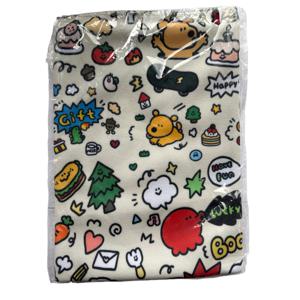 TEMU 1개 애완동물 그루밍 랩, 고양이를 제한하기 위해 설계된 부드러운 자가 접착 커버입니다. 고양이 발톱 다듬기, 약 복용, 청소에 유용하며, 배터리가 없는 여러 기능을 갖춘 도구로 긁힘 및 탈출 방지 기능을 제공합니다.