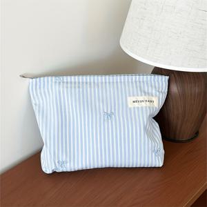 TEMU 심플한 라이트 블루 리본 자수 메이크업 가방, 여성용 여행 필수품, 제품 정리함, 화장품 파우치 정리함, 여행 가방 정리함, 생리대 정리함, 메이크업 브러쉬 세트 수납 가방, 매니큐어 정리함, 지퍼형 메이크업 가방