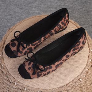 TEMU 사각 토우와 리본 장식이 있는 플랫 솔 여성 신발, 다용도하고 스타일리시한 슬립온 디자인, 사이즈 35-43으로 제공, 여성 신발