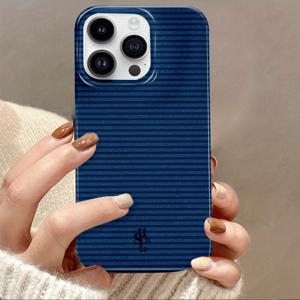 TEMU 아이폰 모델 16, 15, 14, 13, 12, 11, 7, 8, 플러스, 프로, 프로맥스, 미니, XMAX, XR, X, XS, S2, SE3와 호환되는 매력적인 및 예술적인 만화 디자인 폰 커버. 강력한 쉘에 있는 생생하고 현실적인 패턴으로 포괄적인 충격 보호를 제공합니다.