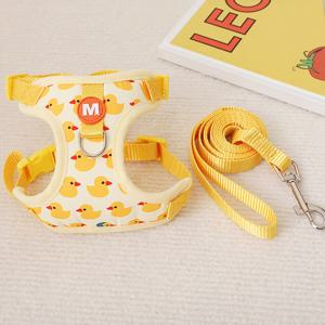 TEMU 1개 만화 애완동물 하네스 + 1개 150Cm 리드, 귀엽고 재미있는 노란 오리 장식 고양이 하네스 리드 세트, 통기성 메시, 부드럽고 편안함, 소형 고양이 및 강아지 조절 가능 강아지 산책 조끼 하네스, 야외 여행 패션 콤비네이션 세트