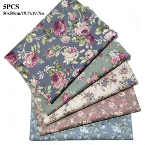 TEMU 대형 빈티지 플로럴 원단 5개 세트 (50X50Cm/19.7X19.7In). 공예용으로 미리 재단되어 있습니다. 5가지 다양한 플로럴 패턴이 포함되어 있어 퀼팅, 재봉, 아플리케, 리본 침대 커버, 베갯잇, 패치워크, 식탁보에 적합합니다.