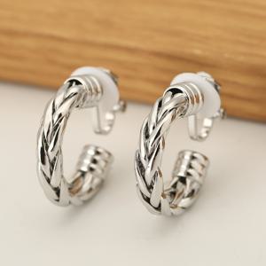 TEMU 1쌍, 유럽 및 미국 패션 - 구리 - 패셔너블하고 쉬운 모양의 남녀공용 무피어싱 패션 클립형 귀걸이, 파티룩, , 크리스마스, 할로윈룩에 적합, 선물로 적합