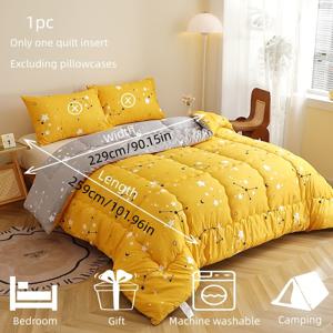 TEMU 1개 사계절 담요 (베개 제외), 밝은 노란색 메인 톤, 흰색 별과 검은색 별자리 선으로 표면 덮음, 몽환적인 별이 빛나는 하늘 분위기 연출. 안감은 회색이며, 노란색 외부와 대비됨