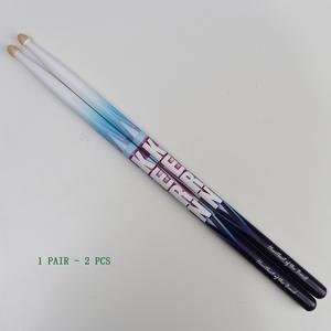 TEMU 화이트 앤 블루 그라데이션 스타일의 미국 월넛 나무로 제작된 고품질 드럼 스틱 한 쌍, 모델 5A, 멋진 페인트 마감, 가정에서 성인 연습 및 공연을 위해 디자인