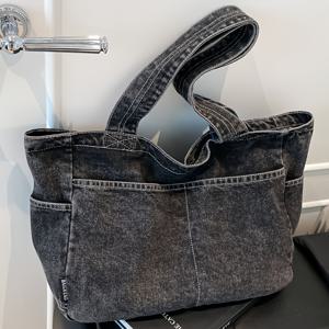 TEMU 여성용 솔리드 컬러 대용량 멀티포켓 멀티컴파트먼트 숄더백, 심플 경량 클래식 스퀘어백, 다용도 트렌디 토트백, 데일리 출퇴근 및 외출용 핸드백, 동전지갑 쇼핑백 선물백, 멀티펑셔널 여행 백팩, 가족을 위한 선물