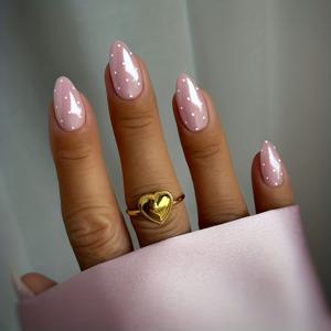 TEMU 24개입 중간-긴 아몬드 모양 인조 손톱 세트, 물방울 무늬 네일, 핑크 고양이 눈 글리터 인조 네일 세트. 여성 데일리 착용에 적합하며 자연스럽고 재사용 가능. 네일 파일, 젤리 글루 포함. 네일 살롱에서 가장 좋은 네일 피스.