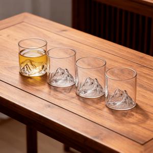 TEMU 창의적인 산속산 디자인의 스타일리시한 유리컵 4/6개 세트, 우유와 커피용 위스키잔, 와인, 밀크티, 산뷰 감상을 위한 고급스러운 가정용 물컵, 축제, 파티, 차가운 맥주에 적합, 졸업 시즌 2026