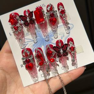 TEMU 10개 세트 핸드메이드 아머 착용 할로윈 레드 크러시드 아이스 초대형 나비 사랑 반짝이 캣아이 네일 아트 여름 가을 겨울 룩 화이트 인조 네일