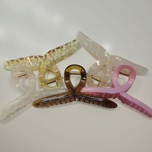 TEMU 대형 헤어 클로 클립 5개, 머리 뒤쪽 스타일링 및 머리 묶기용 샤크 클립, 프렌치 스타일, 두꺼운 머리카락을 위한 강력한 고정력, 투명 젤리 색상, 밸런타인데이를 위한 완벽한 선택, 대형 십자형 헤어 클립, 한국 스타일, 곱슬머리용, 투명, 여름