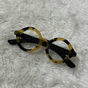 TEMU 아크릴 안경 디자인 브로치 여성 남성 핀 아세테이트 섬유 액세서리 - 귀여운 스타일