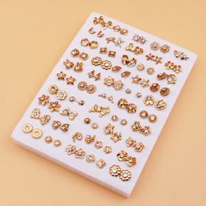 TEMU 50쌍의 무작위 혼합 레진 플라스틱 접착 바늘 작은 귀걸이 세트