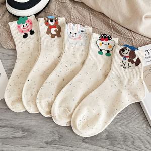 TEMU 5팩 여성용 우아한 동물 프린트 미드캐프 양말 - 겨울용 부드럽고 따뜻한 타이츠, 만화 사슴, 토끼, 곰 & 양 디자인, 캐주얼 및 포멀룱 스타일을 위한 얼룩무늬 패턴, 편안한 소재의 코지 양말, 재미있는 의상 액세서리