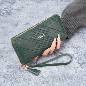 TEMU 노름코어 스타일 그리드 여성용 롱 지갑, 태슬 장식, 휴대용 PVC 사첼백, 손목 스트랩, 엠보싱 지퍼 클로저, 다양한 컬러, 건조 천 세척 및 관리