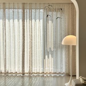 TEMU 프렌치 로코코 스타일 창문 스크린 2개, 크림색, 고급스럽고 섬세한 펀칭 가자 커튼, 로맨틱한 반투명 얇은 가자 커튼, 봉집형 설치, 거실, 침실, 발코니, 다이닝룸, 웨딩 장식용