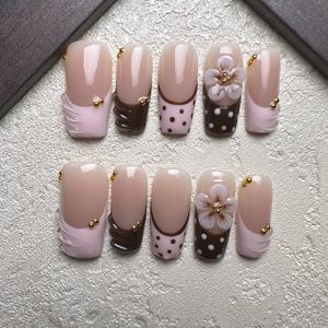 TEMU 10개입 미디엄 아몬드 숏 덕빌 미디엄 스퀘어 물방울 무늬 조각 매칭 가을 브라운 핑크 3D 쉐이핑 순수 핸드메이드 착용 가능한 네일 프레스온 인조 네일 웨딩 파티 생일 선물로 적합