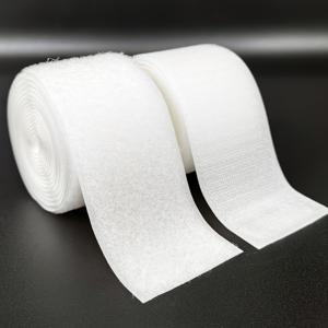 TEMU 16.4피트 길이의 2인치 폭 나일론 테이프 롤, 창문 커튼, 핸드백, 의류, 신발 및 백팩과 같은 아이템에 재봉하기에 완벽합니다. 방수 기능이 있으며 접착제가 없습니다.