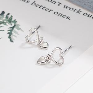 TEMU 1쌍 여성용 우아한 오픈워크 하트 드롭 귀걸이 - 일상 & 포멀 주얼리, 열린 하트 디자인, 사계절 활용 가능한 매일매일 특별한 날을 위한 다용도 댕글 귀걸이, 슬림 메탈릭 마감