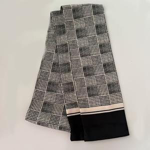 TEMU 100% 멀베리 실크 롱 스카프, 블랙 하운드투스 패턴, 남성용 넥 스카프, 유럽식 코트 스타일 (봄/여름), 시원한 넥 스카프, 가벼운 넥 랩, 젊은 기운, 우아한 헤드 스카프, 외출, 해변, 여름 휴가, 해변에 적합