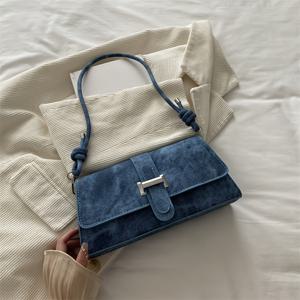 TEMU 새로운 패셔너블 가방, 메탈 버클 디테일의 겨드랑이 가방, 탈부착 가능한 숄더 스트랩이 있는 심플한 크로스바디 스타일. 블루, 그레이, 카키의 3가지 색상 제공