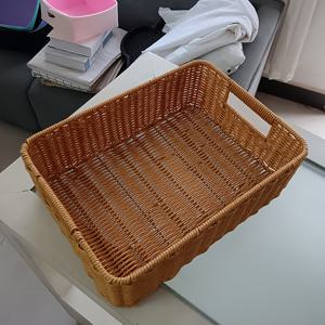 TEMU 수제 직조 플라스틱 라탄 수납 상자, 직사각형 손잡이 포함, 세 가지 완벽한 사이즈로 제공, 거실, 데스크탑 수납, TV 캐비닛, 옷장, 욕실, 호텔, 학교 기숙사 및 식당에 적합, 선반 바구니