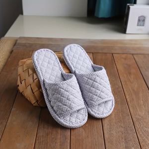 TEMU 남녀공용 가정용 패브릭 슬리퍼, 이중 패브릭 밑창으로 편안하고 내마모성이 뛰어난 실내화, 실내화로 적합한 커플 슬리퍼, 여성 신발