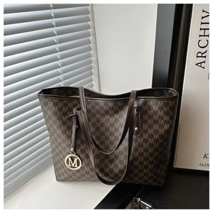 TEMU 3가지 색상 2025년 여성 스타일 대용량 토트백 – 기하학적 복합 소재 핸드백, 탈착식 골드 체인 숄더 스트랩 및 