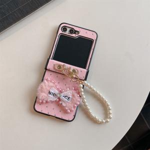 TEMU 휴대폰 케이스 - 패셔너블한 플러시 리본 액세서리 핸드백 체인 휴대폰 케이스 (갤럭시 Z 플립 3, Z 플립 4, Z 플립 5, Z 플립 6, Z 플립 7 호환), 충격 방지 및 낙하 방지 휴대폰 커버