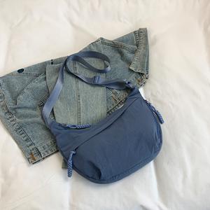 TEMU 여성용 일본 스타일 경량 크로스바디 백, 대용량의 간편한 단색 캐주얼 숄더백, 예술적인 만두 가방