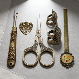 TEMU 자수 가위 세트, 빈티지 가위 유럽식 재봉 도구, 자수 가위, 재봉 골무, 자, 자수 및 예술 공예품이 포함된 완전한 재봉 키트, 박스 포함