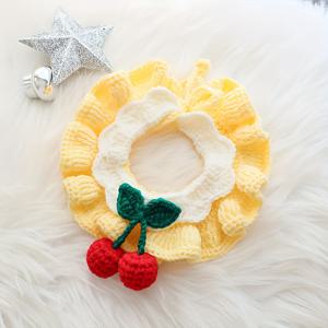 TEMU 달콤한 딸기와 체리 체크무늬가 특징인 애완동물용 수제 턱받이, 고양이와 강아지에게 적합