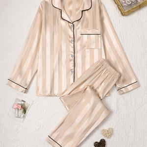 TEMU 여성용 자카드 컬러 블록 새틴 파자마 세트. 편안한 버튼업 긴소매 상의와 탄성 허리 밴드 바지로 구성되어 있습니다.