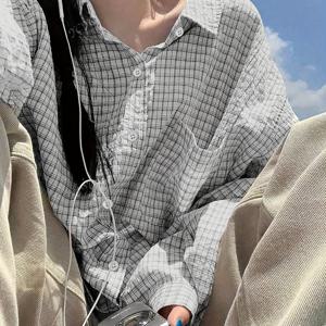 TEMU 빈티지 아티스틱 스타일 여성용 캐주얼 긴팔 셔츠, 플리츠 및 체크무늬, 신상 일본 스타일 봄/여름용 셔츠, 루즈핏과 매력적인 긴팔 폴로 셔츠, 편안한 가을 레이어드룩에 완벽