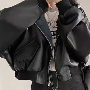 TEMU 신상 가을/겨울 패션 빈티지 지퍼 루즈 멀티 2-in-1 후드 캐주얼 PU 가죽 자켓 - 여성용 블랙 엣지 모터사이클 스타일 후드 루즈 롱 슬리브 PU 가죽 자켓, 부드럽고 편안한 소재, 지퍼 클로저, 가볍고 내구성 강함, 캐주얼 아웃핏에 완벽. A9963-1