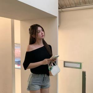 TEMU 여성용 Y2K 오프숄더 티셔츠 - 스트레치 핏 원숄더 탑, 비침 방지 캐주얼 파티룩, 쉬운 관리 여름 블라우스, 트렌디한 슬림 디자인, 부드러운 소재, 패션러버를 위한 스타일리시 티