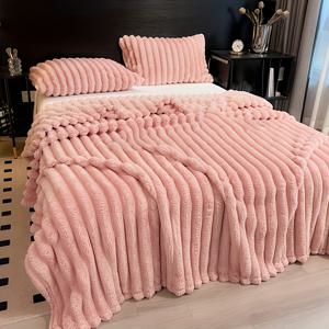 TEMU 1개 고품질 다용도 인조 토끼 담요, 빈티지 스타일 산호 침대 커버 퀼트 (침실 거실용) - 부드럽고 가벼우며 양면 디자인으로 세탁기 사용 가능, 침실, 소파, 호텔 또는 여행에 적합, 사무실, 야외 활동에 완벽