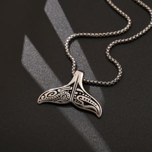 TEMU 1개 남성 패션 목걸이 토템 고래 꼬리 316 316 스테인리스 스틸 목걸이 투톤 오션 요소 레트로 장식 스타일 데일리 출퇴근 목걸이