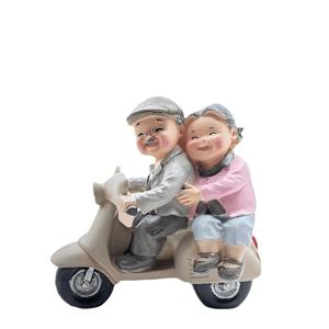 TEMU 1개 로맨틱 커플 라이딩 피규어 - 귀여운 맞춤형 신랑 & 신부 결혼기념일, 선물, 레진 조각상 - 홈 데코용 사랑