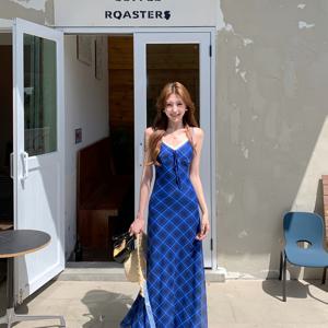 TEMU 스타일 레이스 서스펜더 원피스 여성용 여름 섹시 브이넥 체크무늬 스커트 허리 기품 있는 화이트 롱 스커트