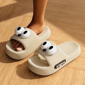 TEMU 남성용 EVA 소프트 실내화 슬리퍼: 부드럽고 두꺼운 밑창; 실내, 가정용, 욕실용 슬리퍼; 통기성 좋고 가벼운; 캐주얼하고 편안한 만화 테마 남성용 슬리퍼; 샤워 슬리퍼; 남녀공용; 완벽한 선물 선택
