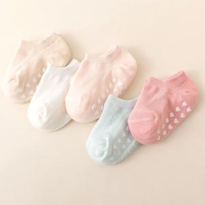 TEMU 5켤레 아동용 및 유아용 하트 모양 미끄럼 방지 양말, 아기 걸음마 연습용 바닥 양말, 편안하고 통기성 좋은 귀여운 짧은 양말 보트 양말, 아기용 발렌타인데이 선물로 적합