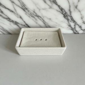 TEMU 와비-사비 디자인의 세라믹 비누 받침대 (2단), 물 배출에 이상적. 호텔, 홈스테이 및 가정용으로 적합하며 작은 세탁 비누를 수납할 수 있습니다.