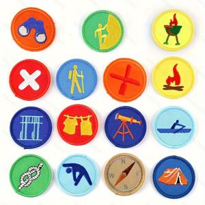 TEMU 15개 세트 카툰 자수 패치, 폴리에스터 원단 다용도 다림질/바느질 배지, 사계절 유니폼 장식, 캠핑 및 응급처치 배지, DIY 의류 스티커, 스포츠 테마 배지 액세서리, 소형 선물