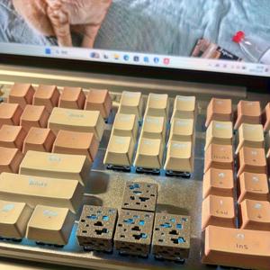 TEMU 4개 세트 픽셀 스타일 미네랄 키캡 — 투명 키캡 기계식 키보드용 | 다양한 키보드 호환 | 정교한 선물, 생일 선물로 완벽