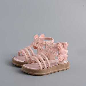 TEMU 새로 업그레이드된 여아용 샌들, 리본 장식, 공주 스타일, 쉬운 잠금, 두꺼운 밑창, 내마모성, 가볍고 편안하며 통기성 좋음. 여름에 적합하며, 아기를 위한 훌륭한 여름 동반자, 아기의 발을 보호하고 견고한 지면 접촉을 제공합니다. 여아용 샌들