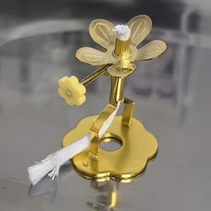 TEMU 조절 가능한 심이 있는 우아한 금색 촛대 - 가정, 사무실, 결혼식 또는 호텔 테이블 장식에 적합한 튼튼한 촛대 홀더 - 표준 촛대와 호환 - 공식적인 또는 캐주얼한 사용에 완벽한 장식 및 기능성 촛대