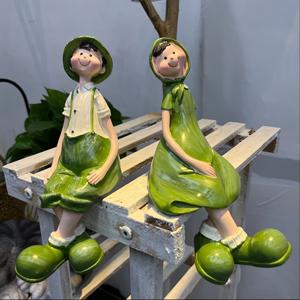 TEMU 완전 마음을 사로잡는 완두콩 아이 2개 세트, 그들의 초록색 꼬투리 드레스는 책상이나 창턱에서 포근하고 귀여운 매력을 풍기며 bum: 순간적인 봄의 신선함, 친구에게 선물하면 그들의 일상에 작은 위로 한 조각을 담아주는 것입니다